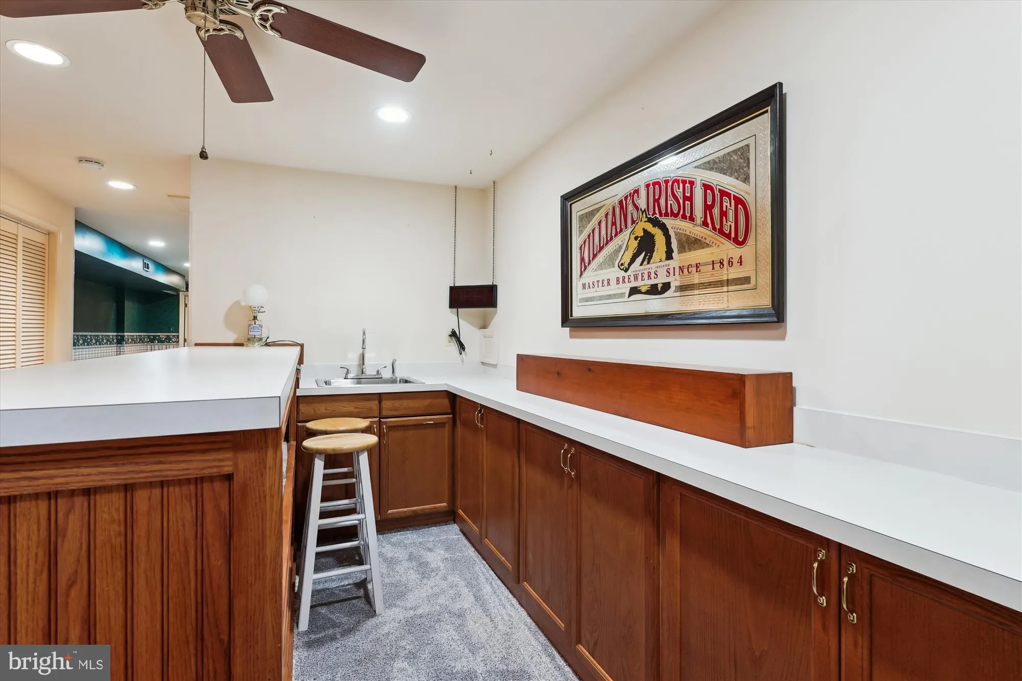 Springfield, Virginia 22152, United States, 4 Bedrooms Bedrooms, ,4 BathroomsBathrooms,Residential,Pending,151635