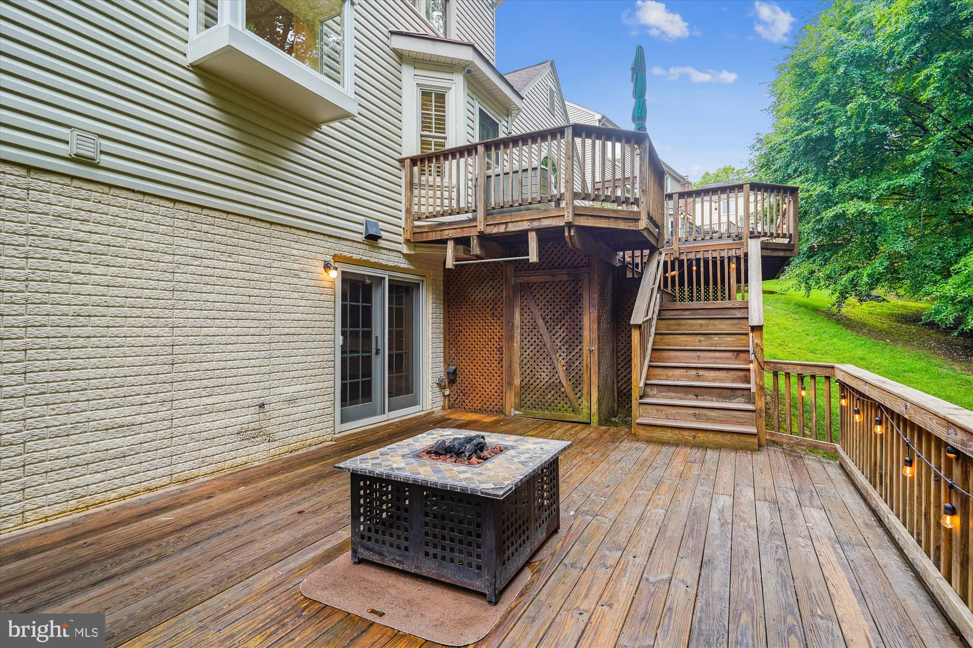 Springfield, Virginia 22152, United States, 4 Bedrooms Bedrooms, ,4 BathroomsBathrooms,Residential,Pending,151635