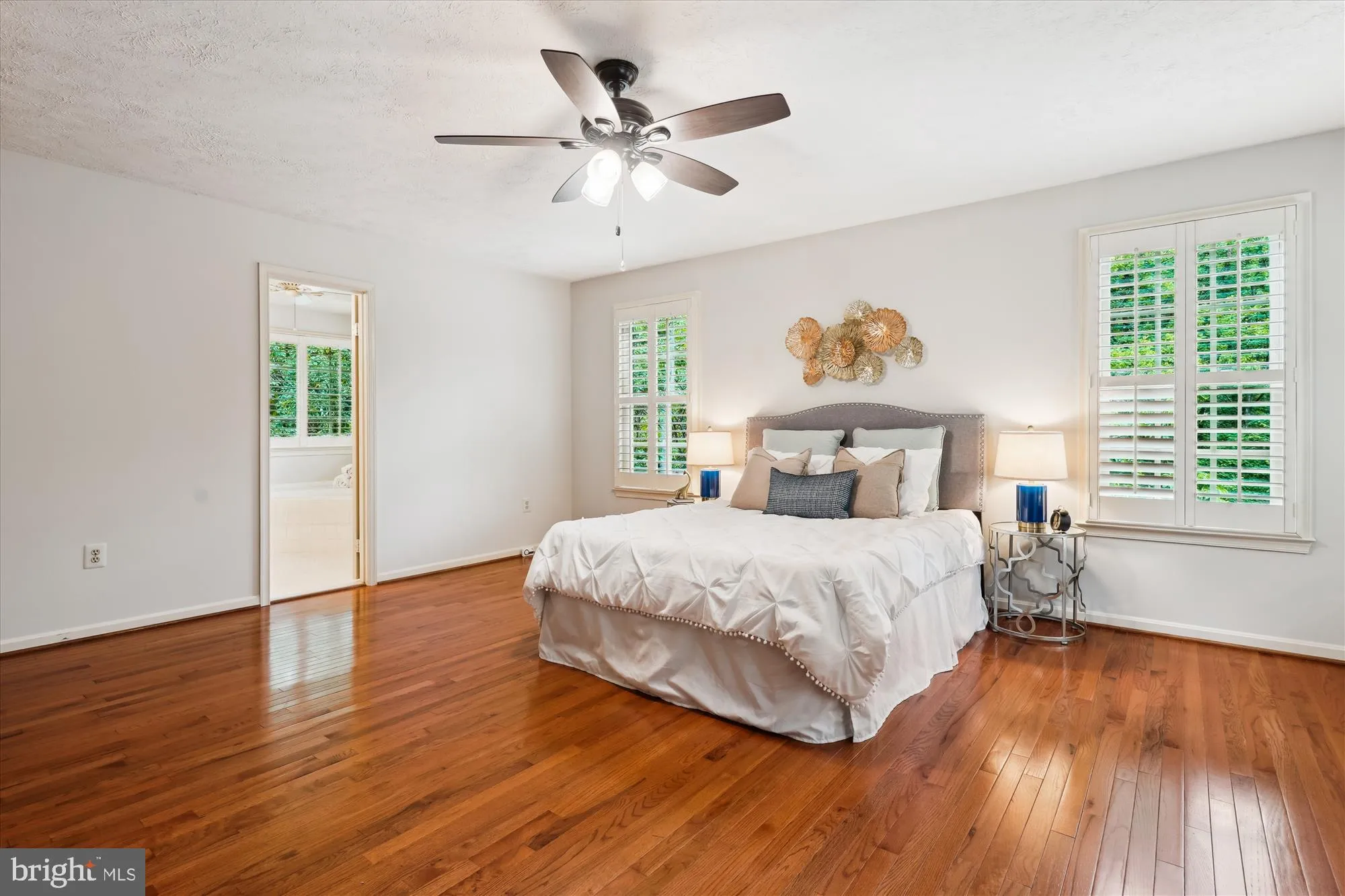 Springfield, Virginia 22152, United States, 4 Bedrooms Bedrooms, ,4 BathroomsBathrooms,Residential,Pending,151635