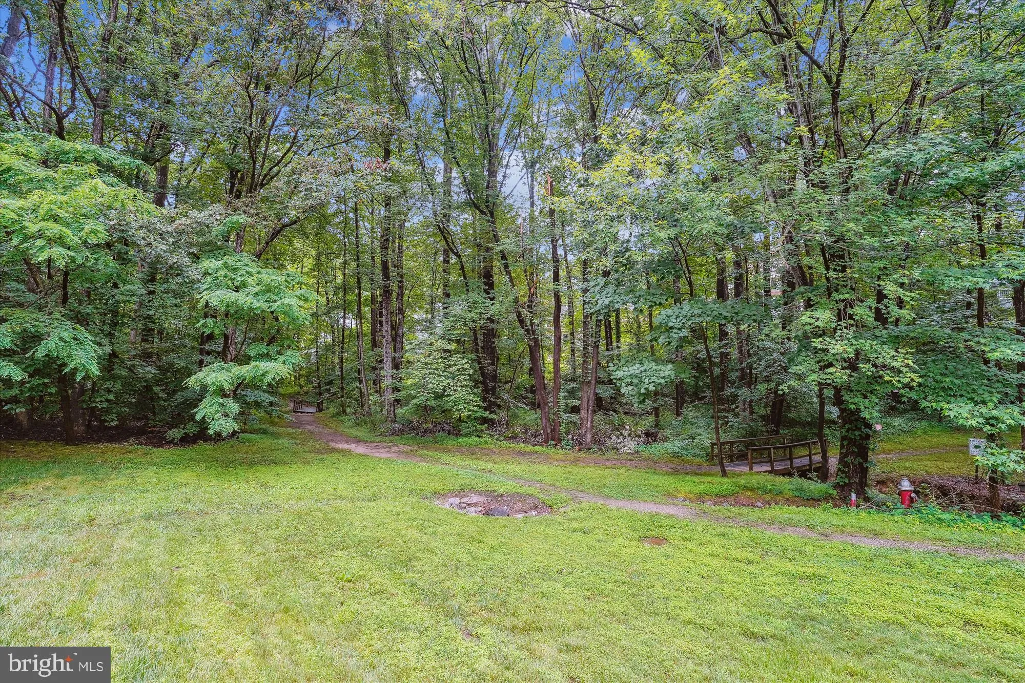 Springfield, Virginia 22152, United States, 4 Bedrooms Bedrooms, ,4 BathroomsBathrooms,Residential,Pending,151635