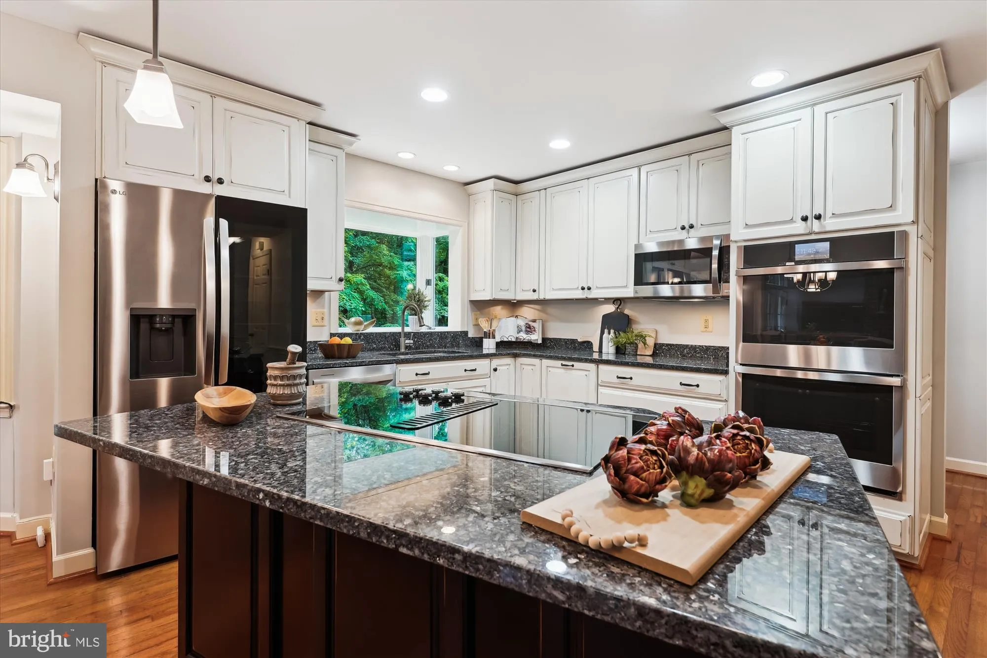 Springfield, Virginia 22152, United States, 4 Bedrooms Bedrooms, ,4 BathroomsBathrooms,Residential,Pending,151635