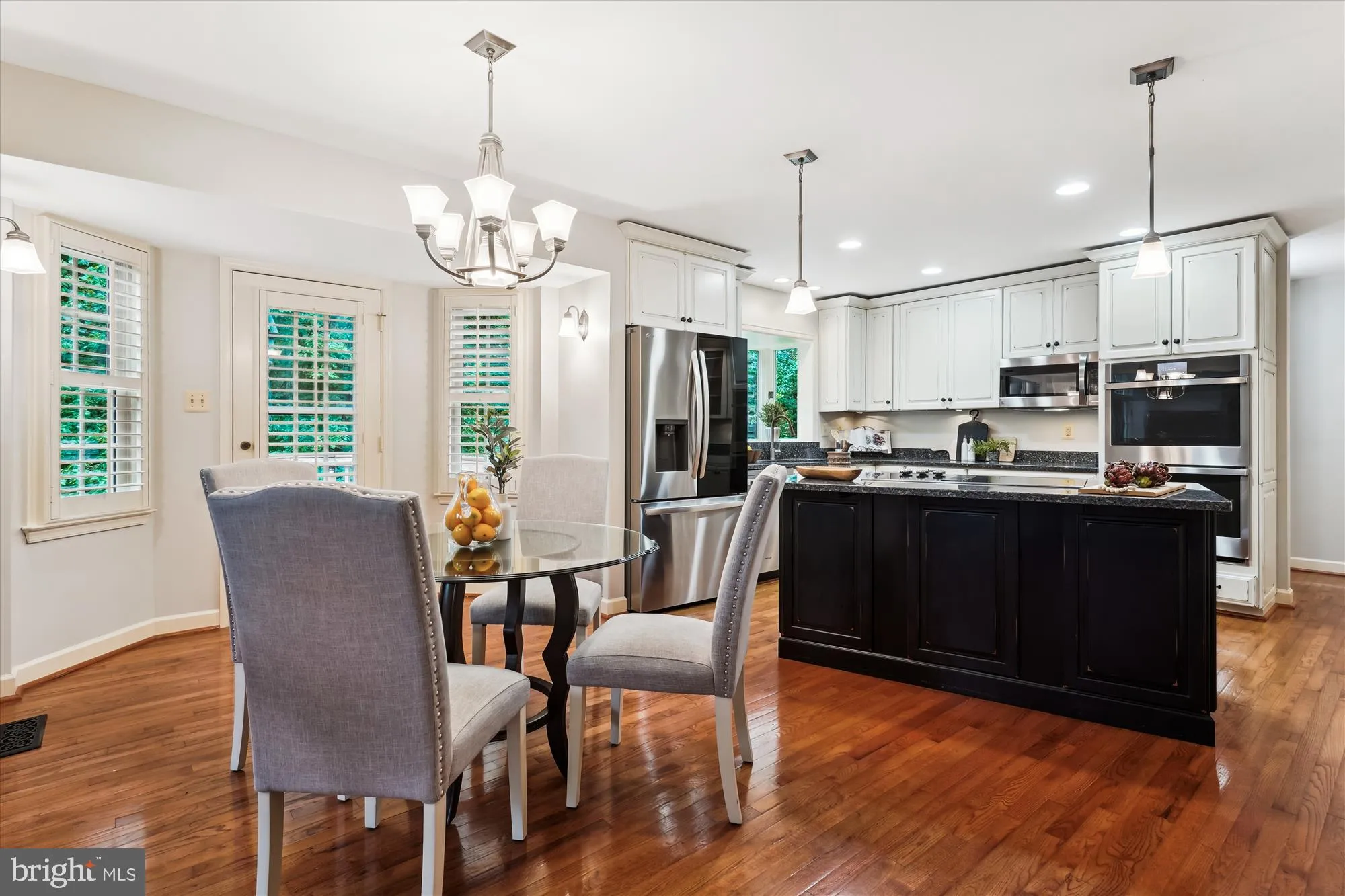 Springfield, Virginia 22152, United States, 4 Bedrooms Bedrooms, ,4 BathroomsBathrooms,Residential,Pending,151635