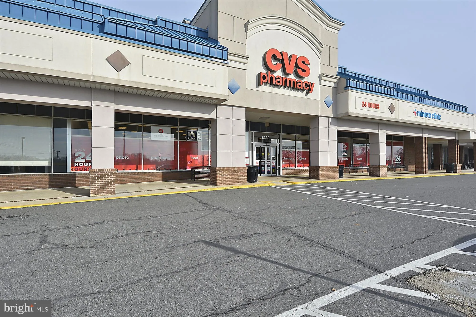 Springfield, Virginia 22152, United States, 4 Bedrooms Bedrooms, ,4 BathroomsBathrooms,Residential,Pending,151635