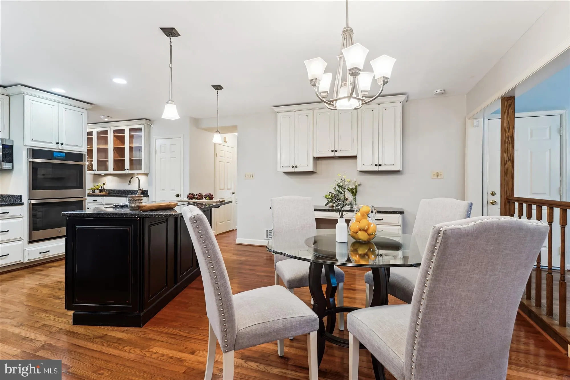 Springfield, Virginia 22152, United States, 4 Bedrooms Bedrooms, ,4 BathroomsBathrooms,Residential,Pending,151635