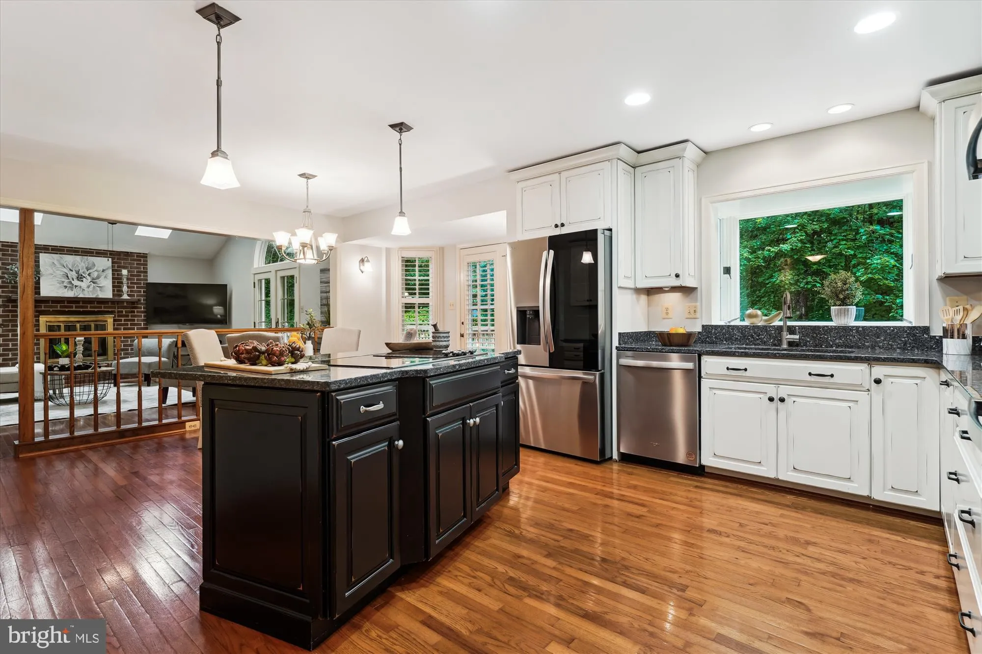 Springfield, Virginia 22152, United States, 4 Bedrooms Bedrooms, ,4 BathroomsBathrooms,Residential,Pending,151635