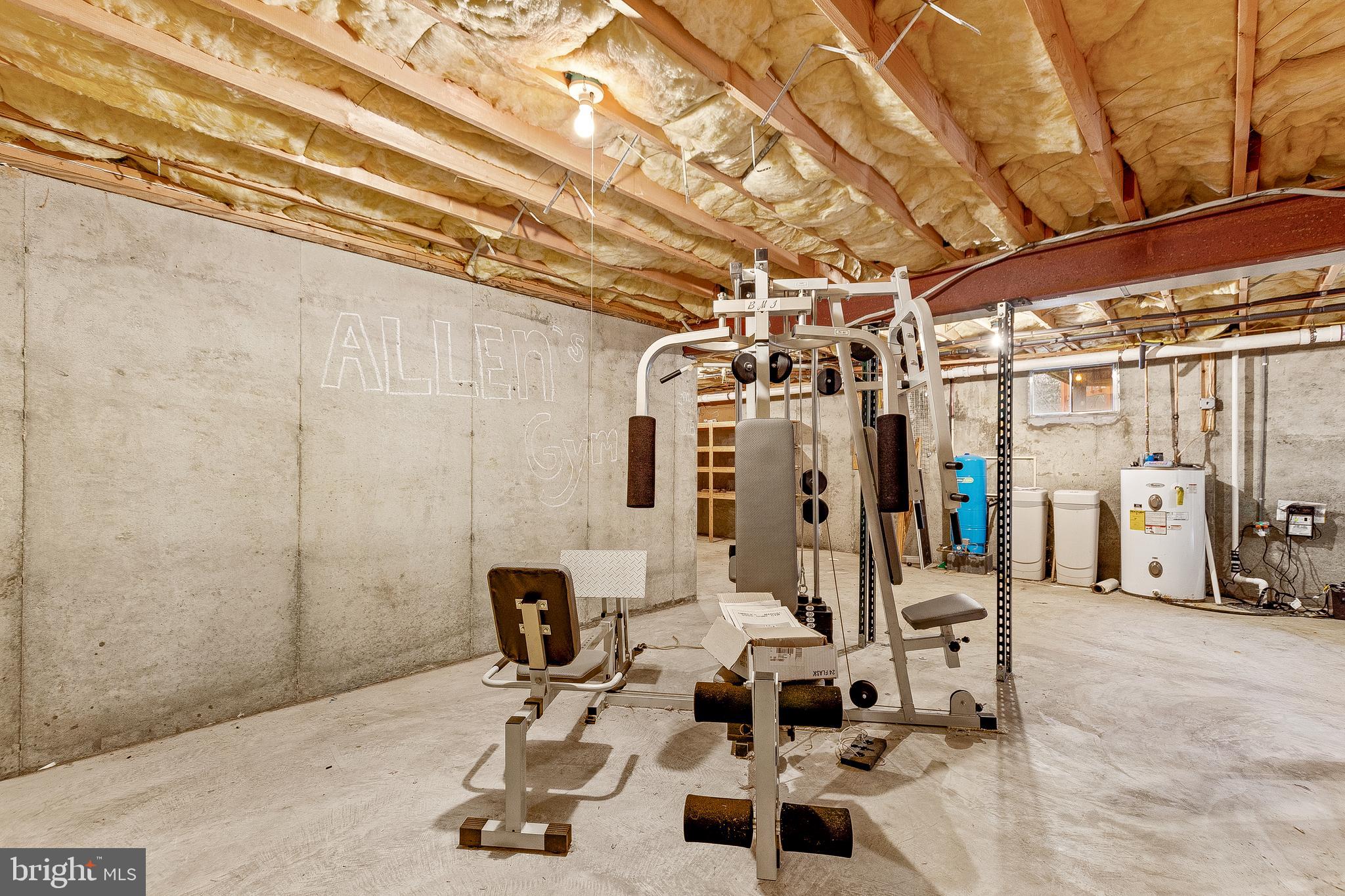 SHADY HILL FARMS - Residential