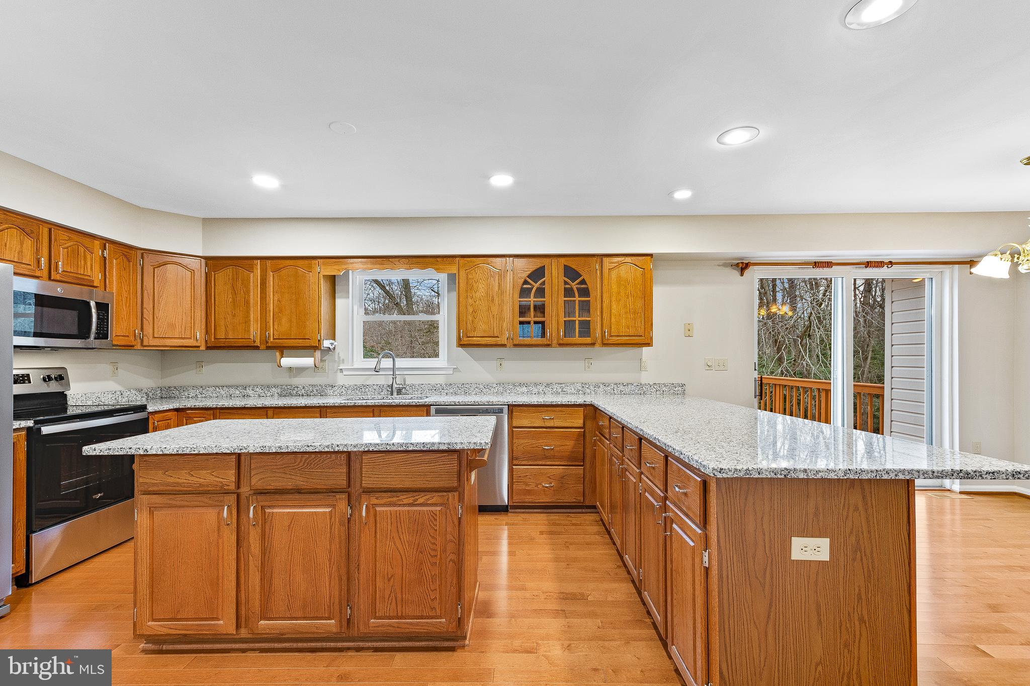 SHADY HILL FARMS - Residential