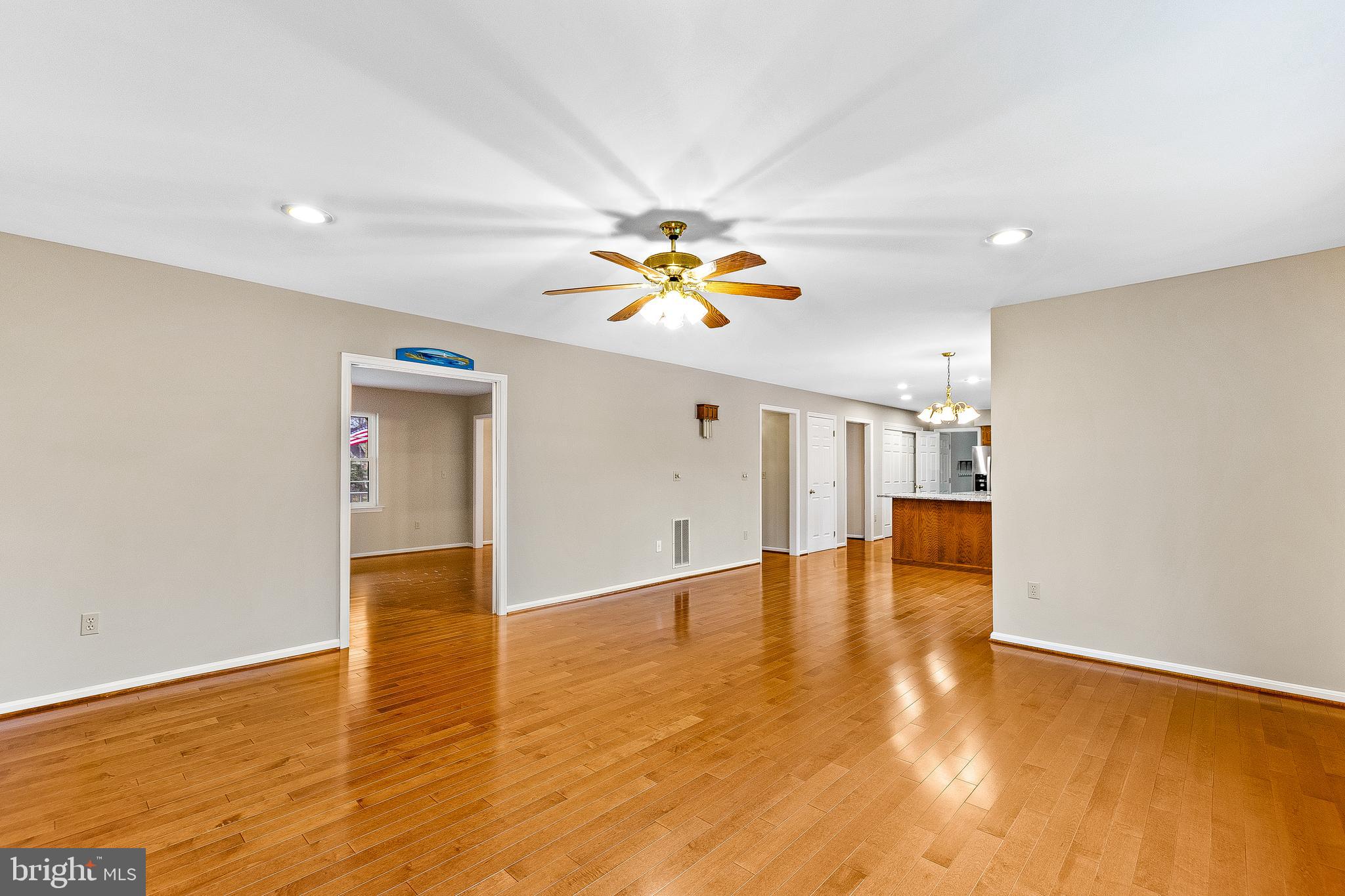 SHADY HILL FARMS - Residential