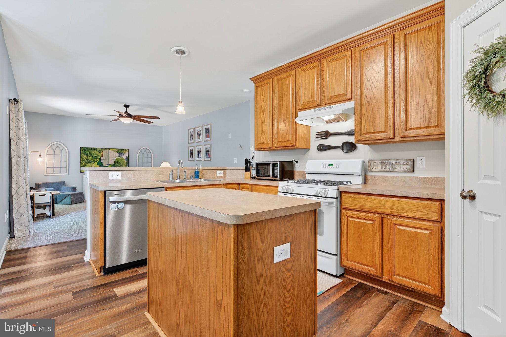 MILLS POND - Residential