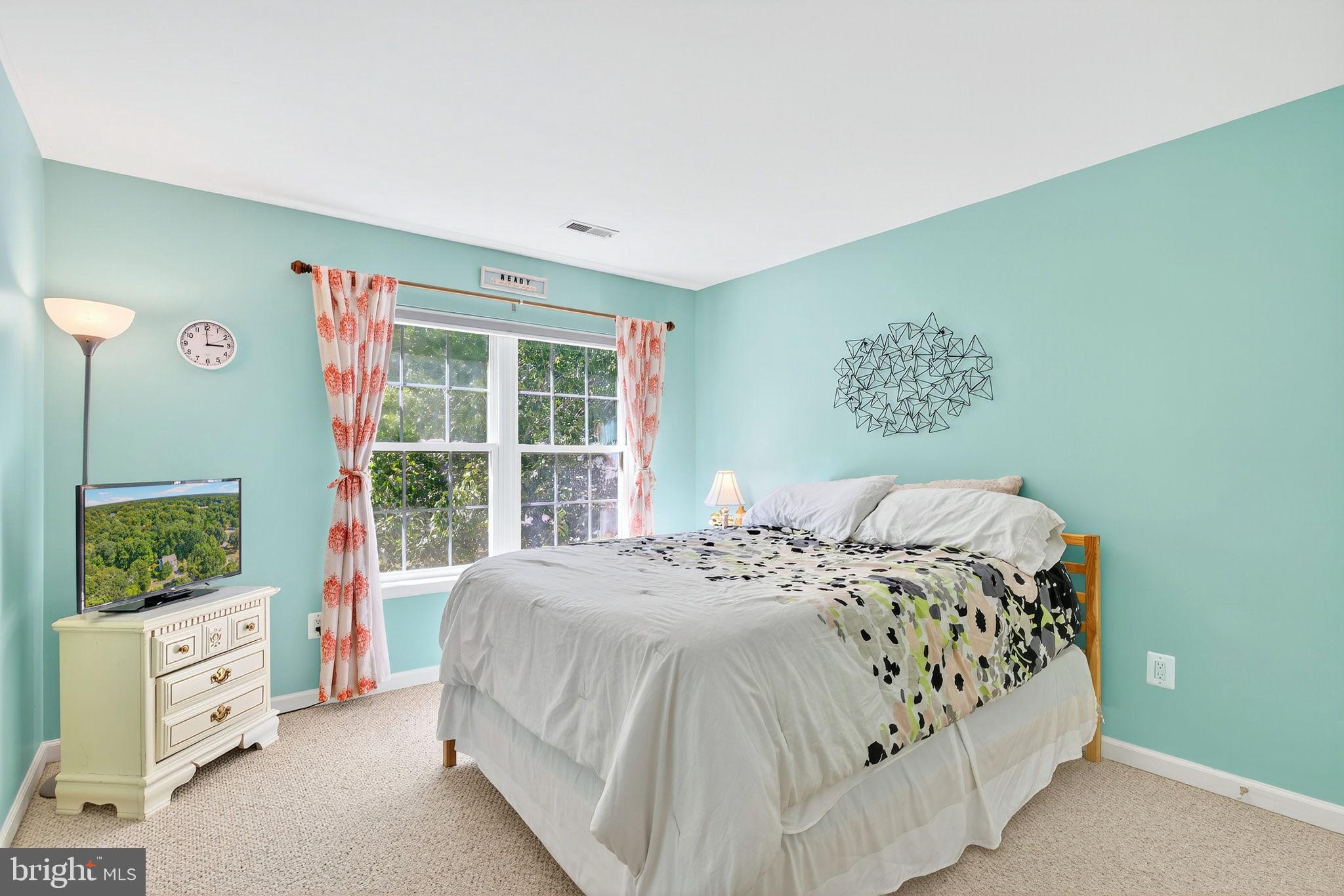 MILLS POND - Residential