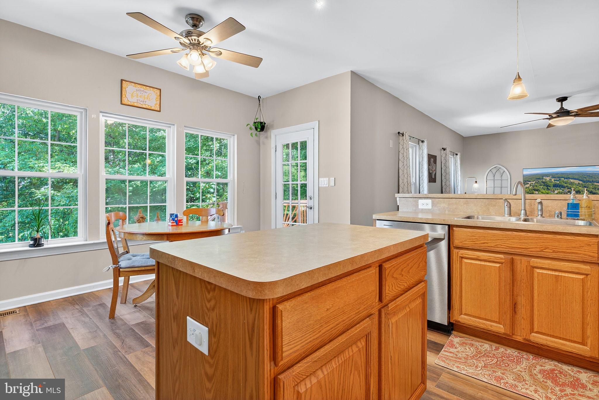 MILLS POND - Residential