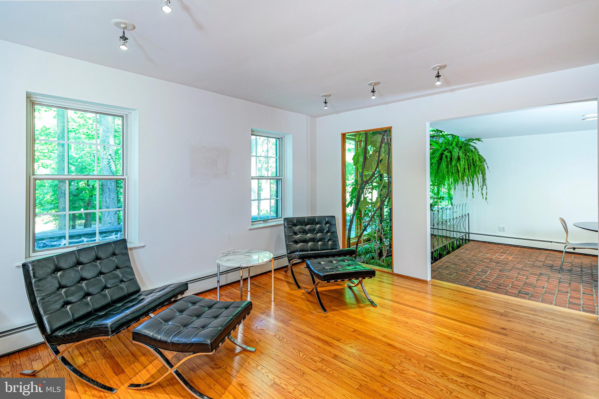 COLDSTREAM - Residential