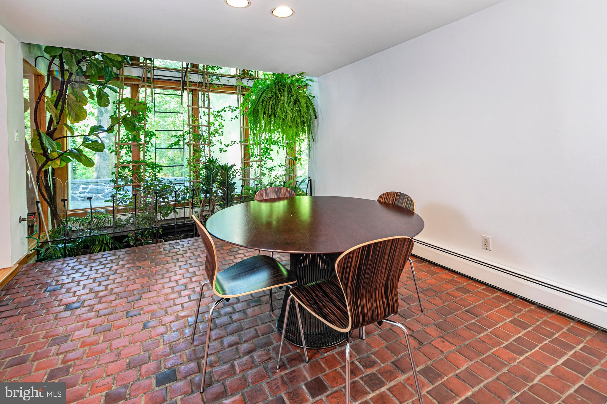 COLDSTREAM - Residential