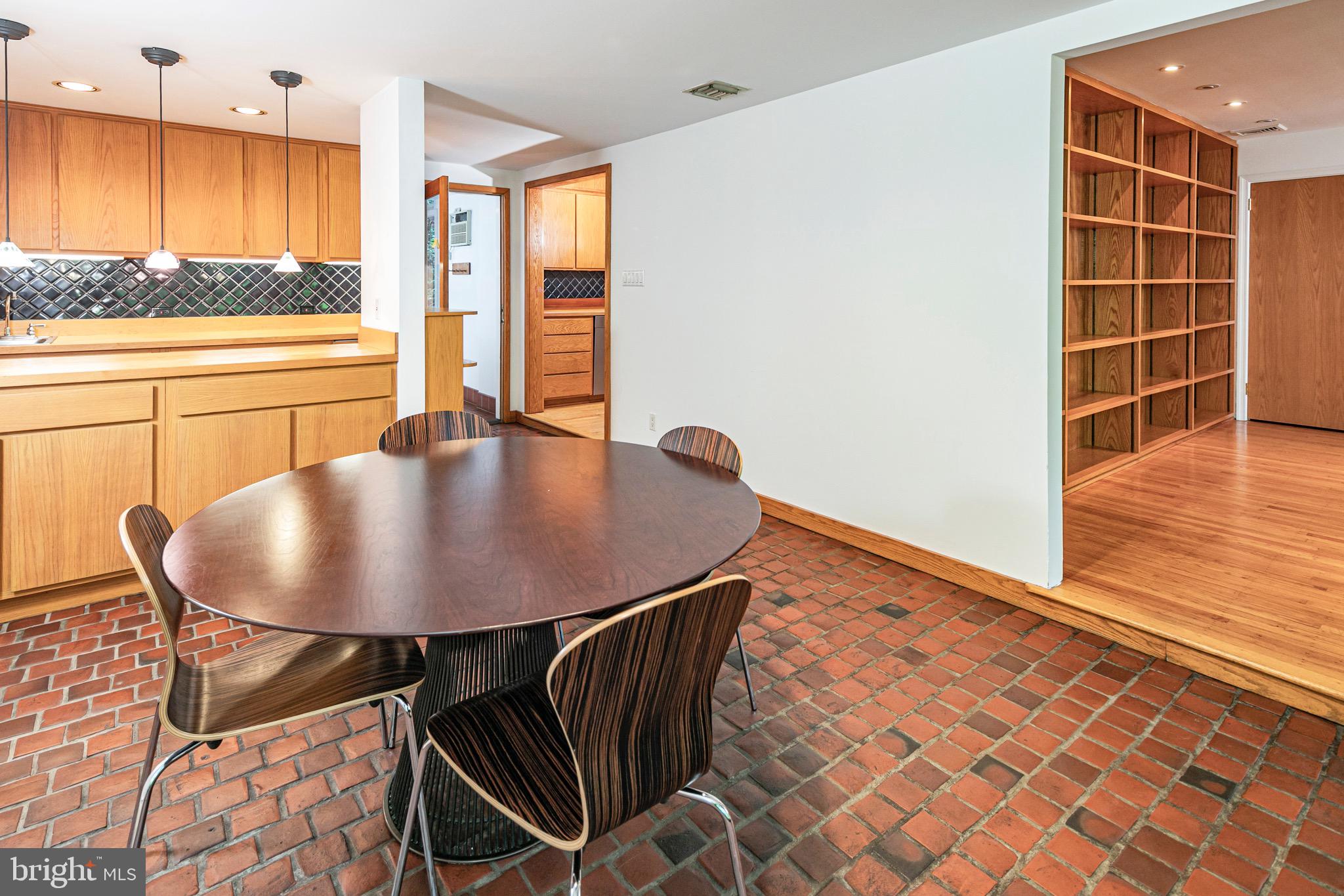 COLDSTREAM - Residential