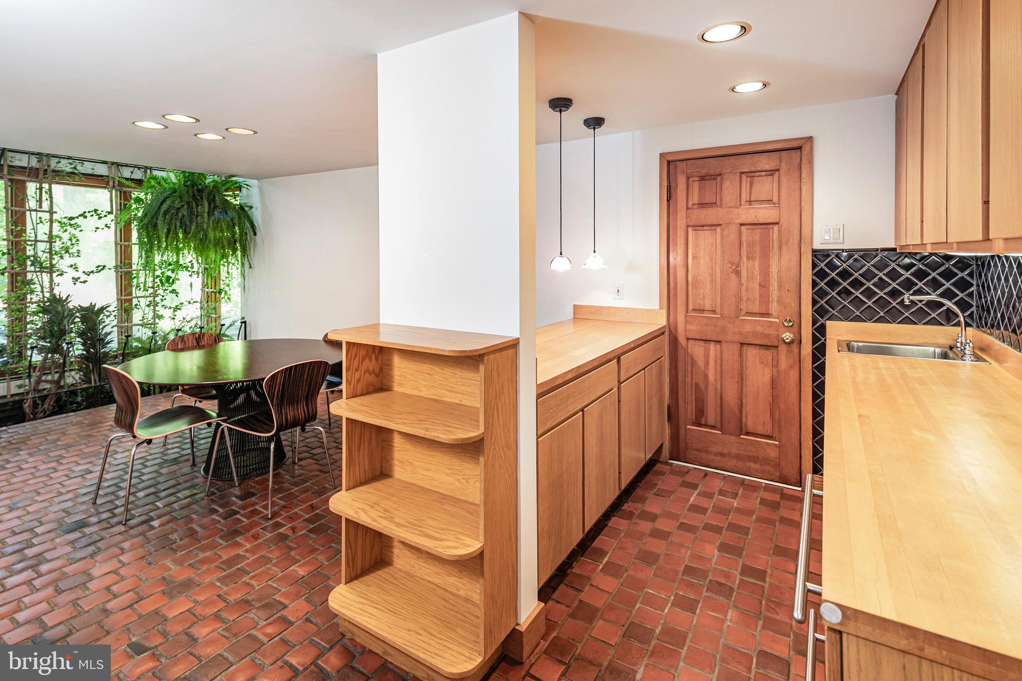 COLDSTREAM - Residential