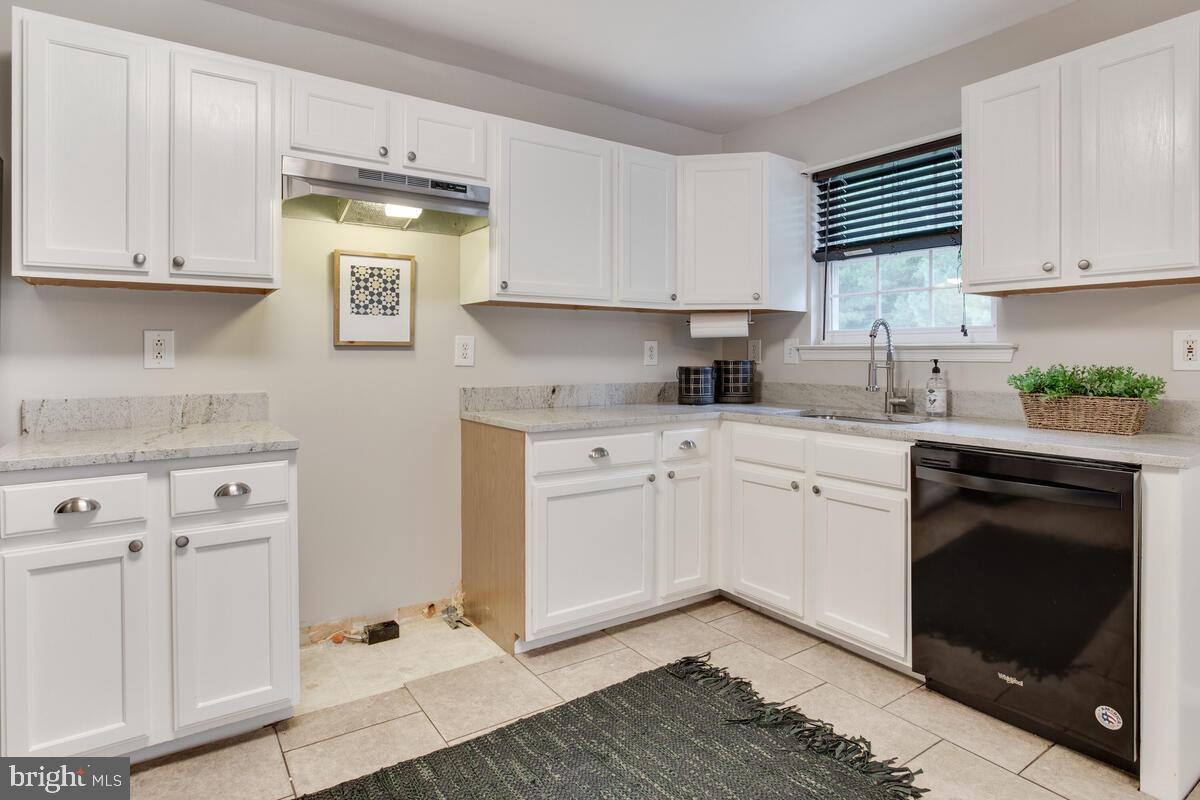 CHAPLINE PLACE - Residential