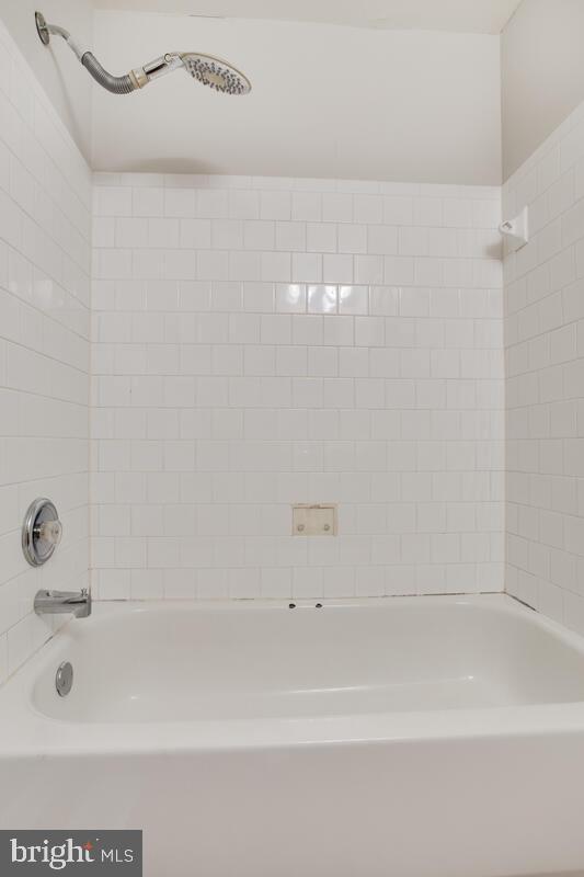 CHAPLINE PLACE - Residential