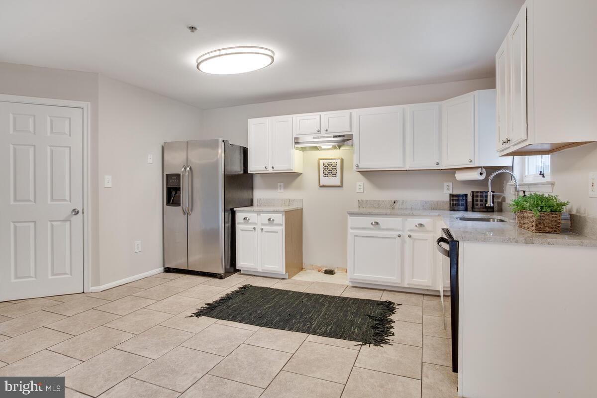 CHAPLINE PLACE - Residential