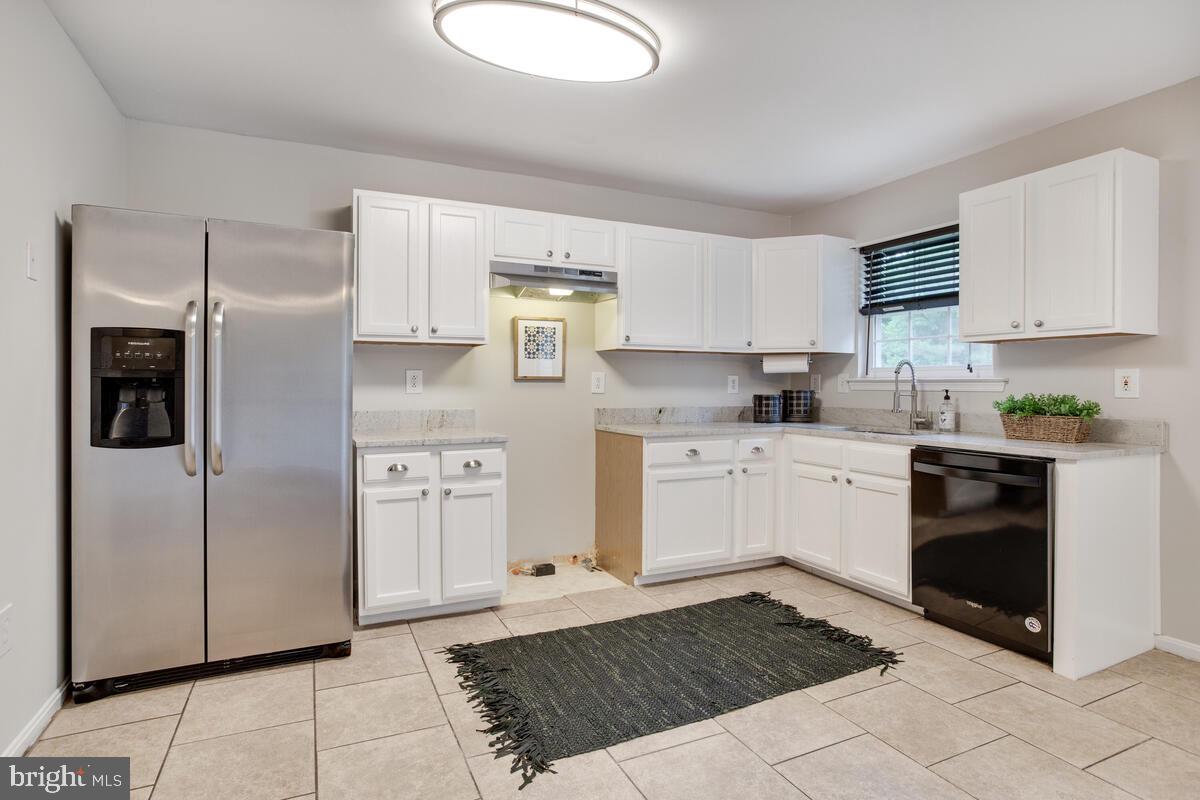 CHAPLINE PLACE - Residential