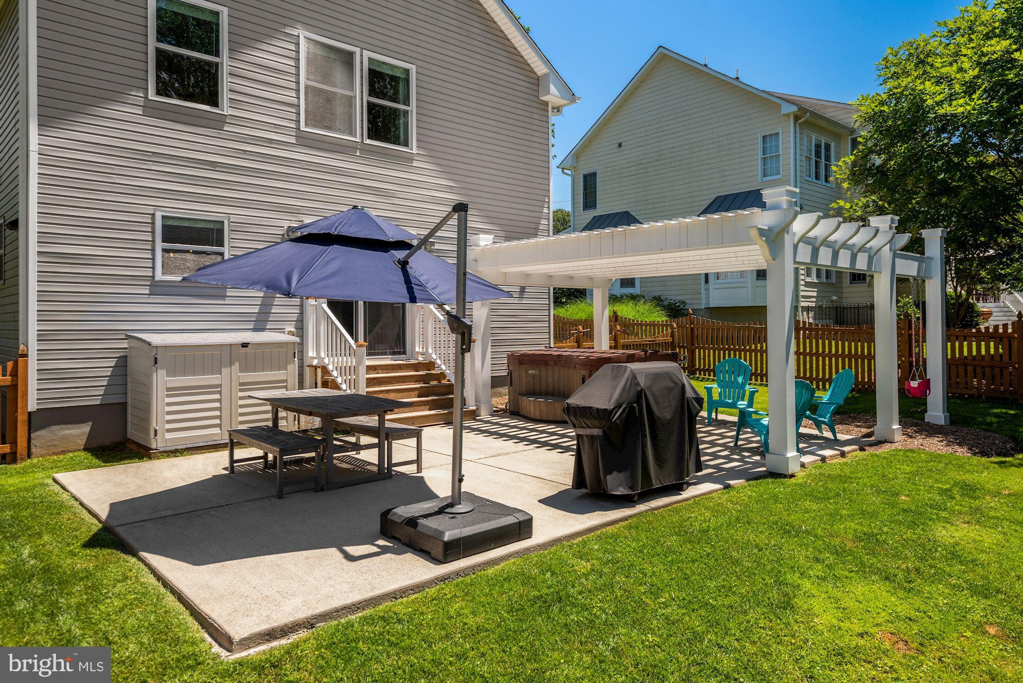 WEST END PARK - Residential