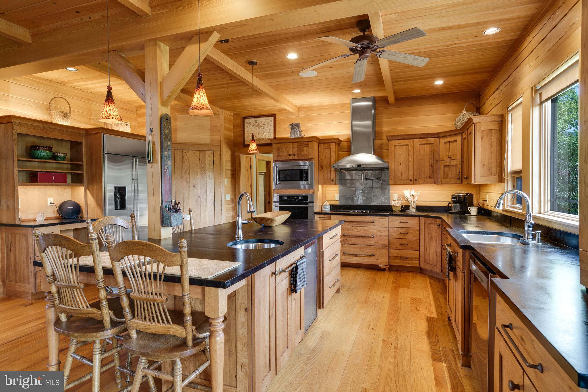 500 LOG CABIN LANE