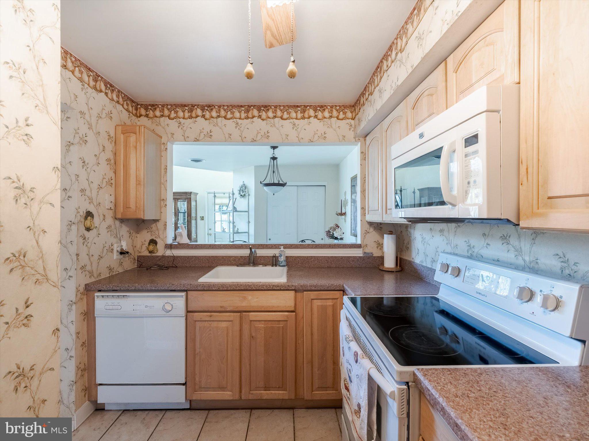 BROOKWOOD - Residential