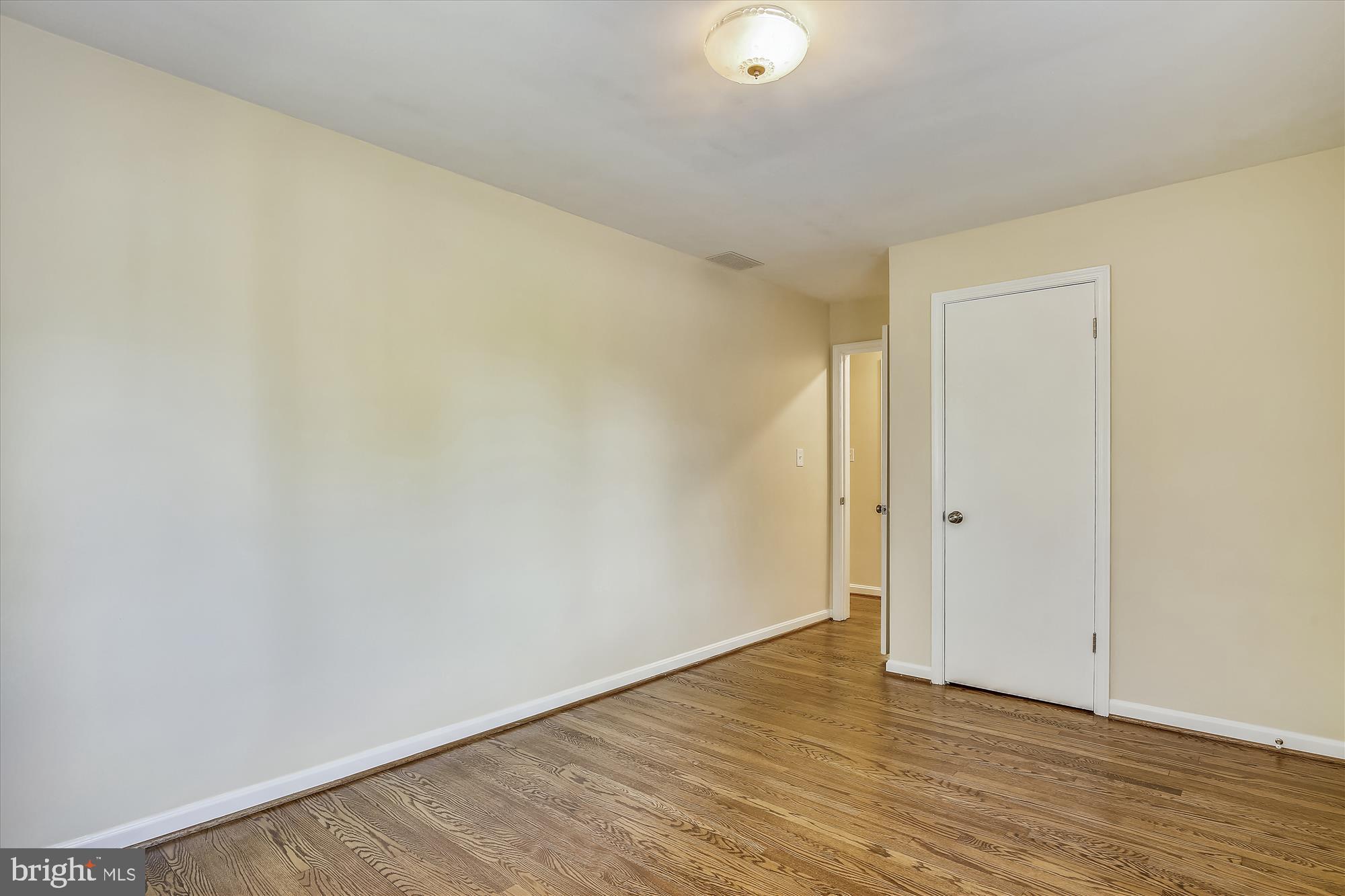 MT ZEPHYR - Residential Lease