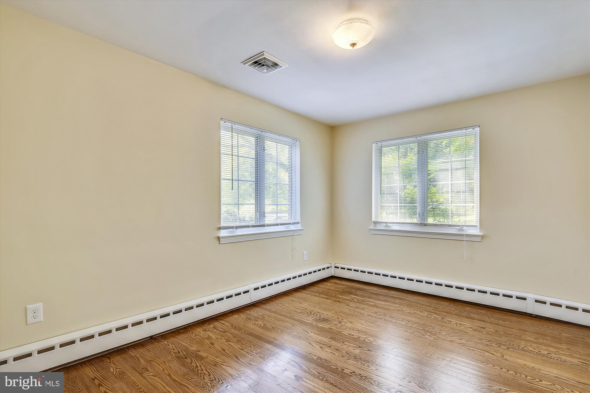 MT ZEPHYR - Residential Lease