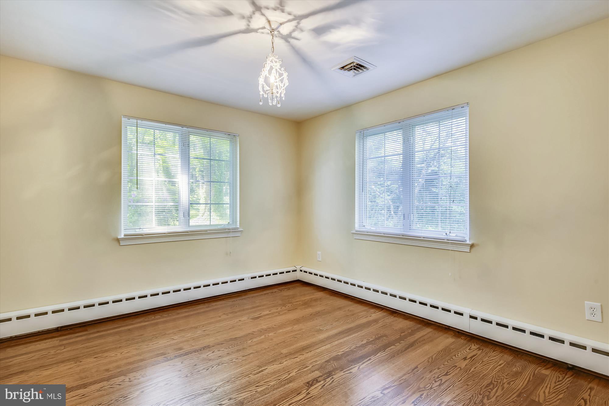 MT ZEPHYR - Residential Lease