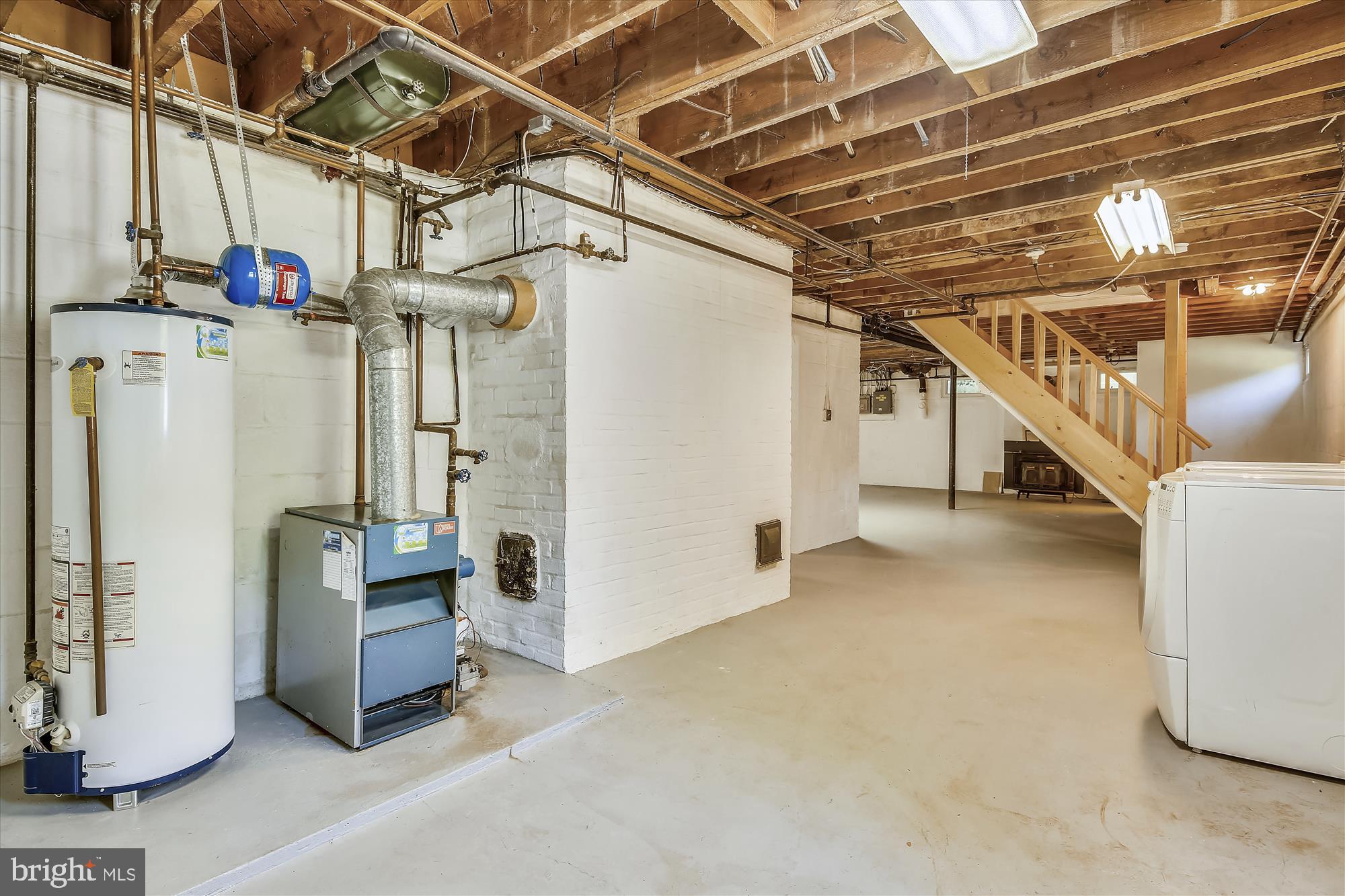 MT ZEPHYR - Residential Lease