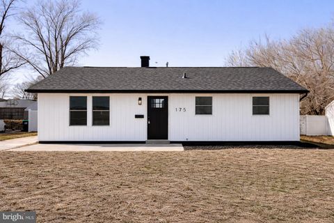 175 EDGE AVENUE NEW CASTLE DE 19720