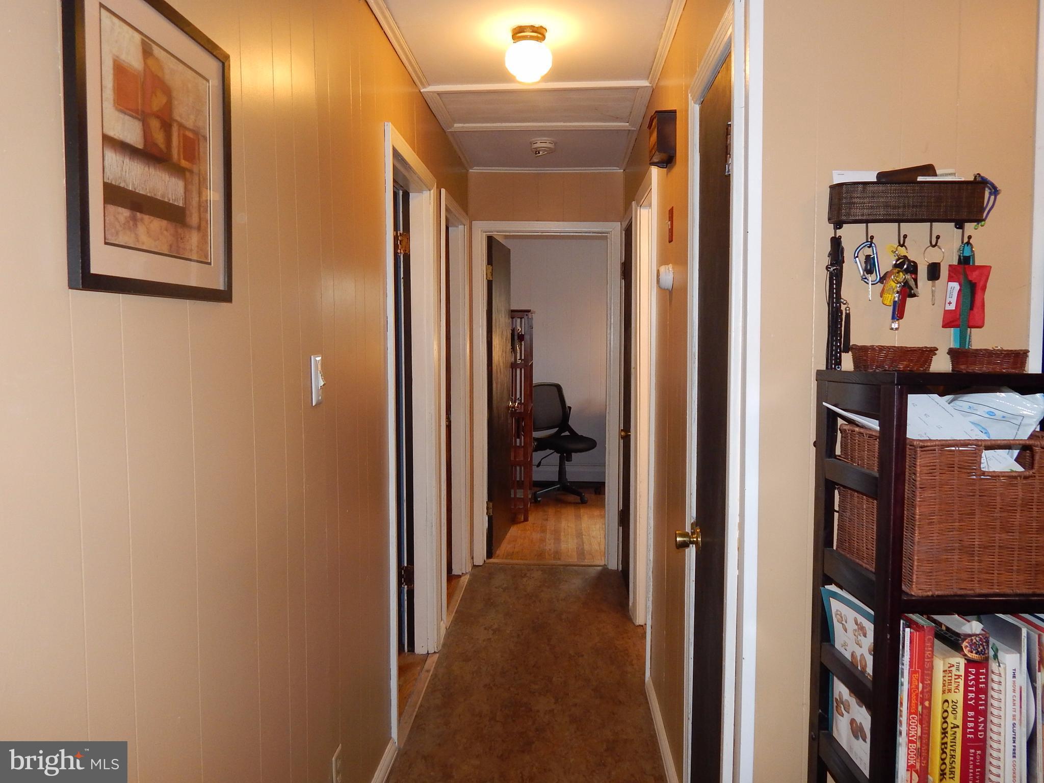 HAWTHORNE ACRES - Residential