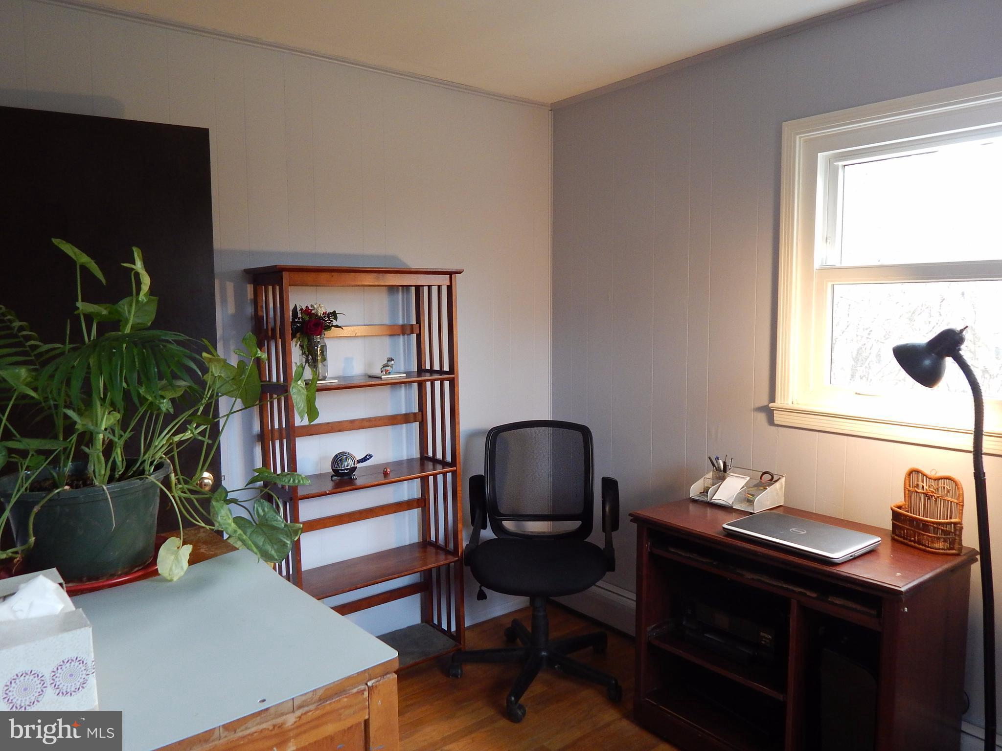 HAWTHORNE ACRES - Residential