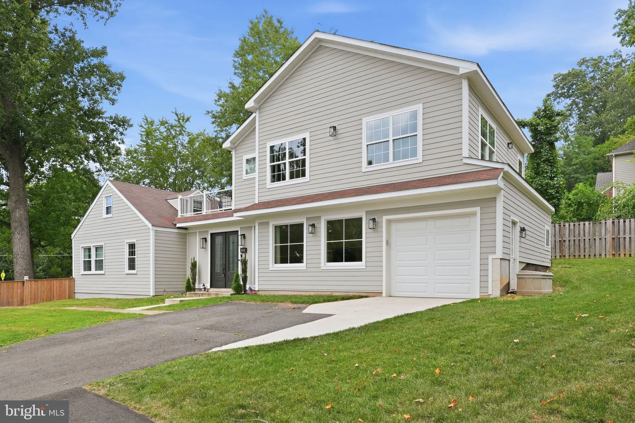 2301 Grove Avenue, Falls Church, VA, 22046
