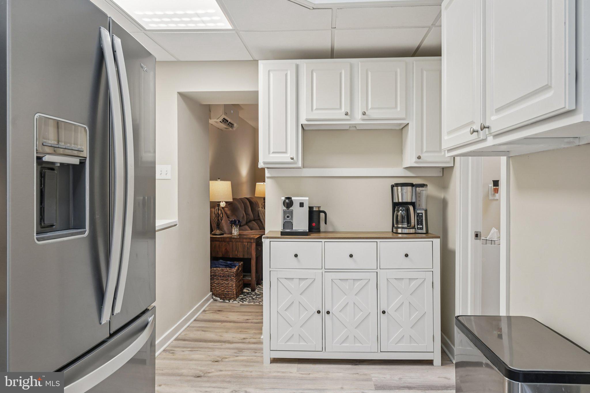 REBEL HILL - Residential