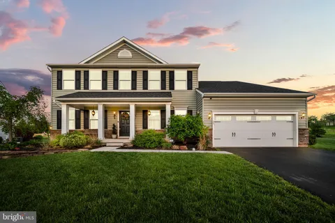 20 Montella Circle, Pottstown, PA MLS: PAMC2139144