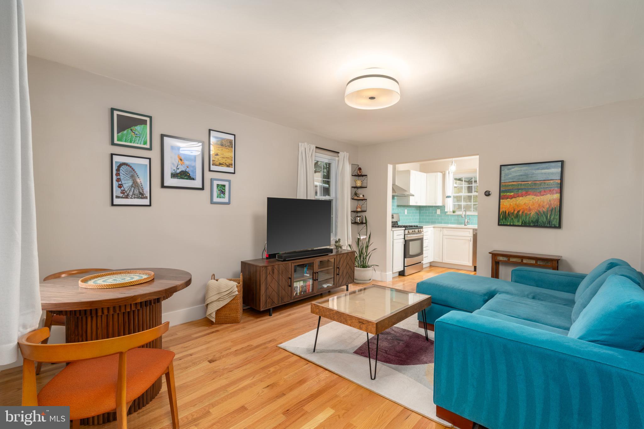 1628 N COLONIAL TERRACE