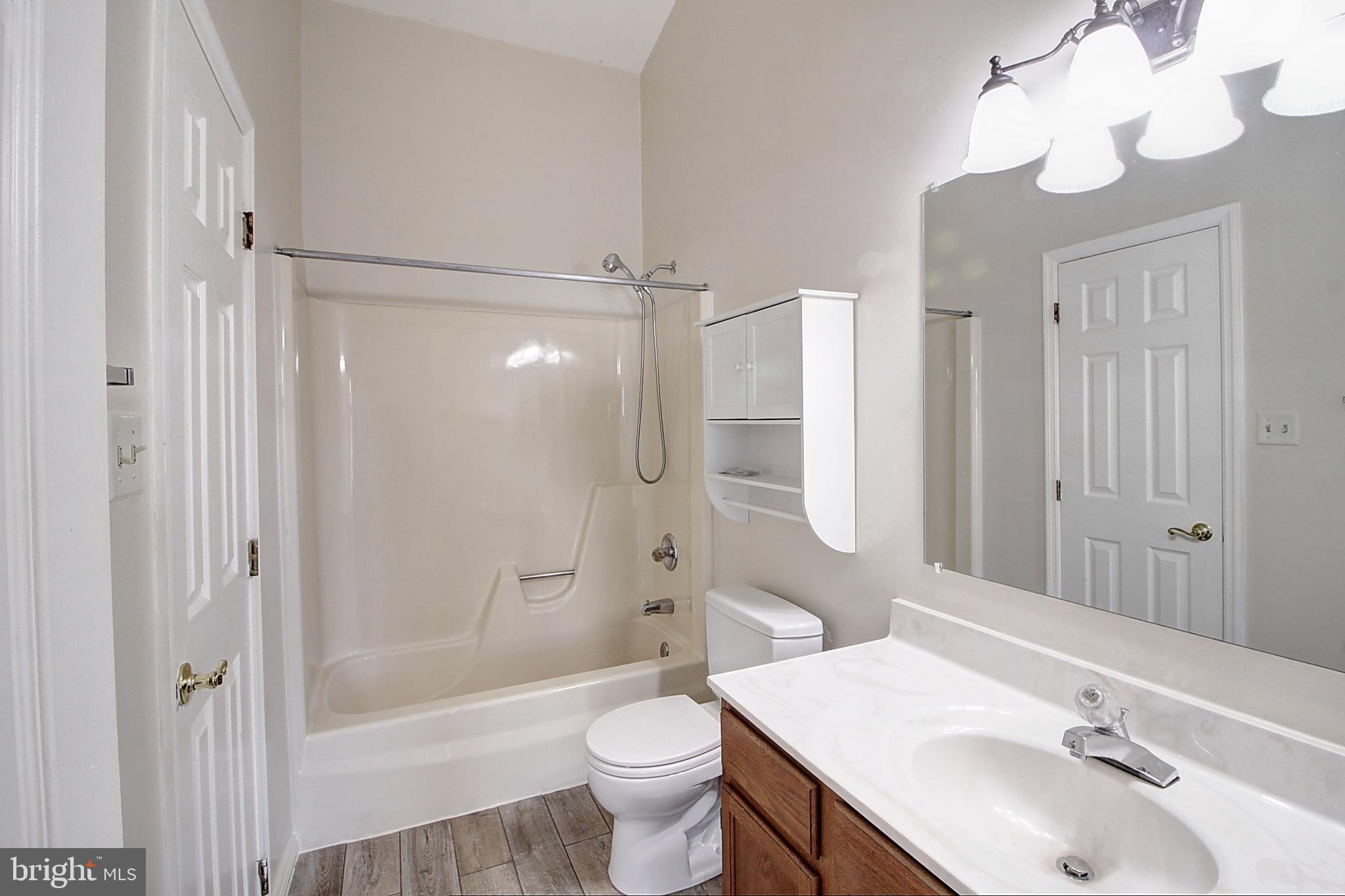 WILLOWCREST - Residential Lease