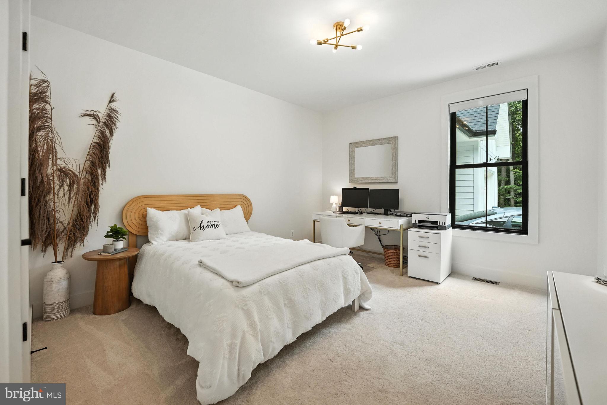 CATOCTIN SPRINGS - Residential