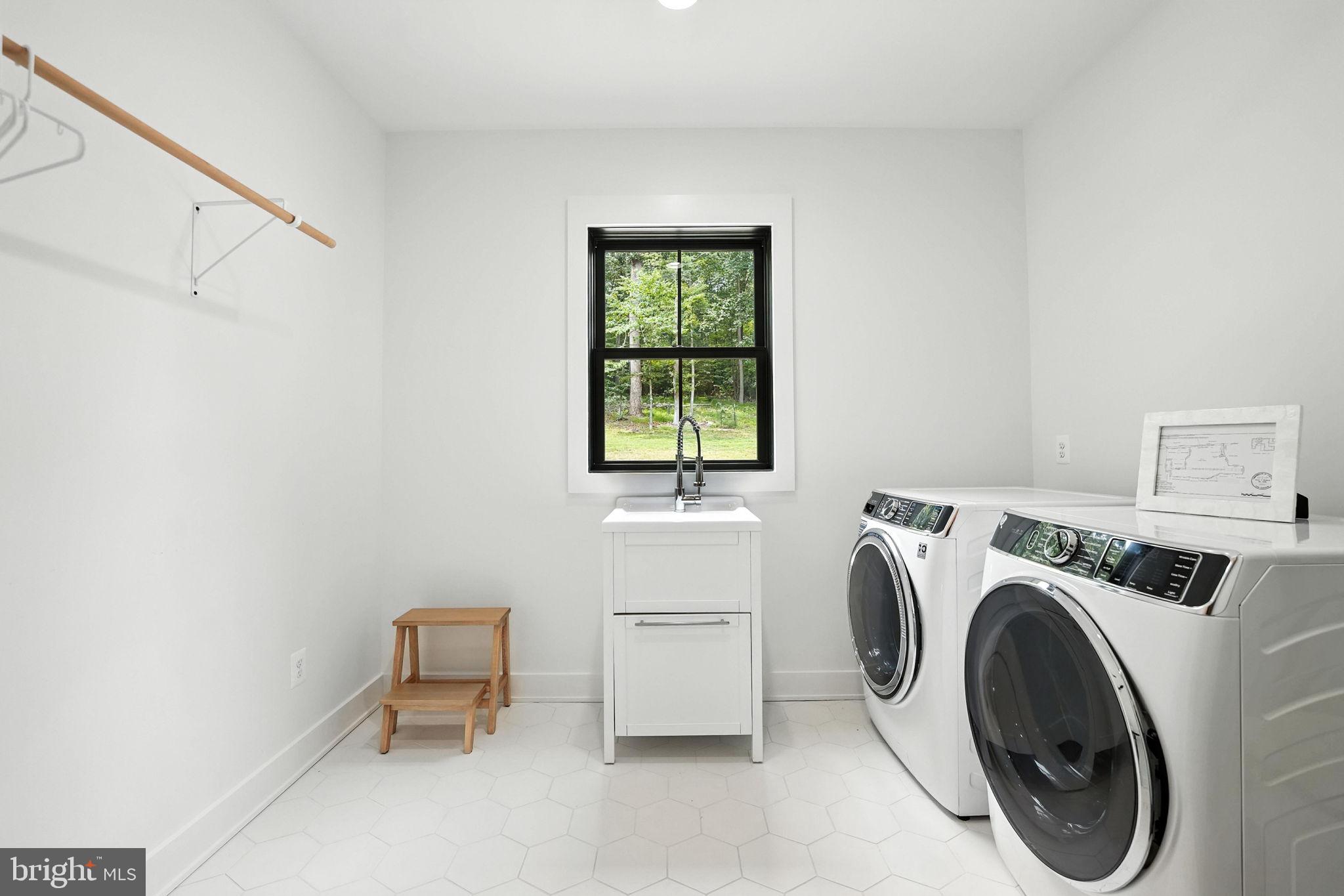 CATOCTIN SPRINGS - Residential