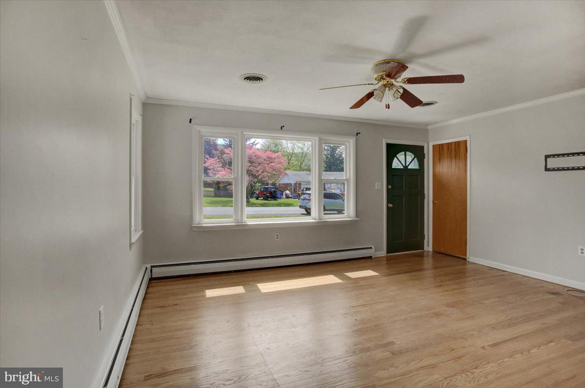 203 UNIVERSITY DRIVE