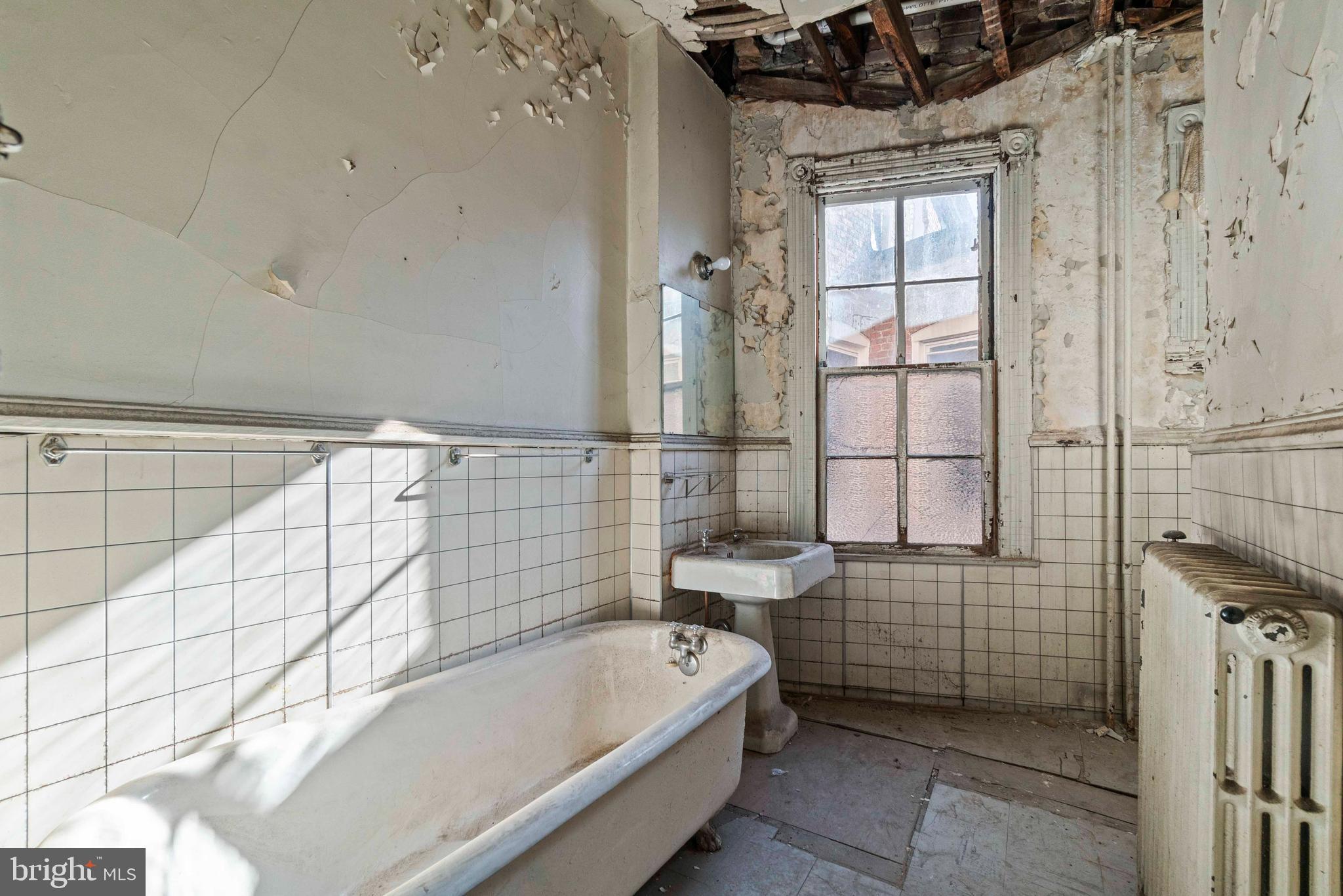 BOLTON HILL HISTORIC DISTRICT - Residential Income