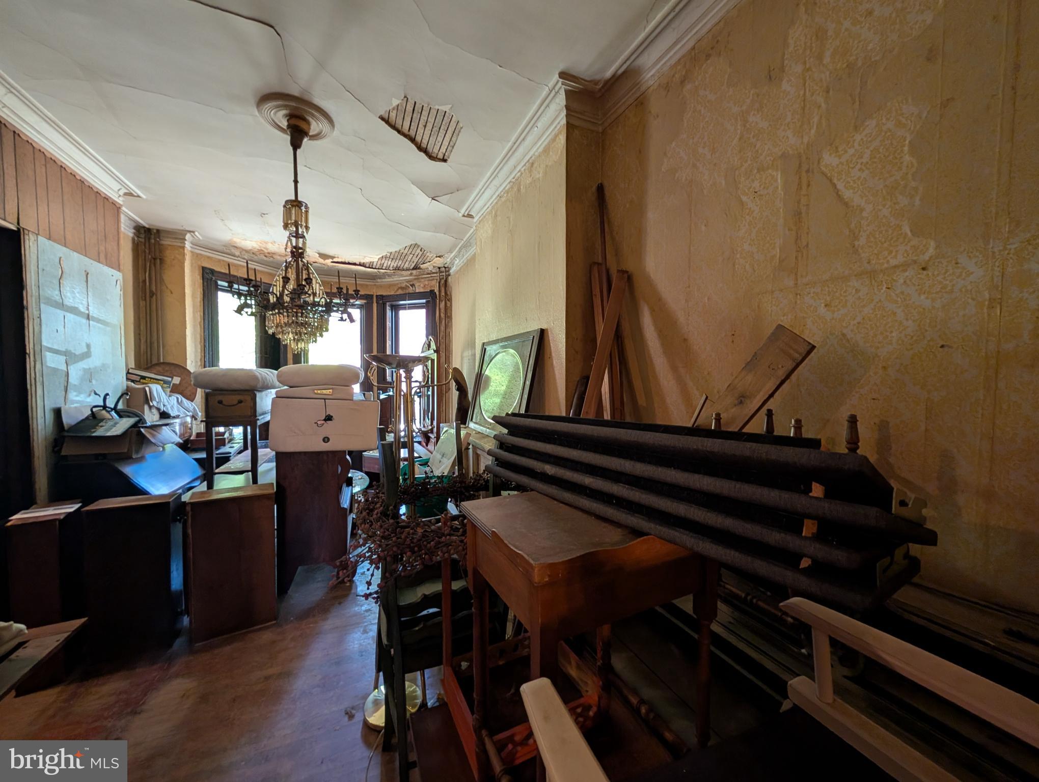 BOLTON HILL HISTORIC DISTRICT - Residential Income