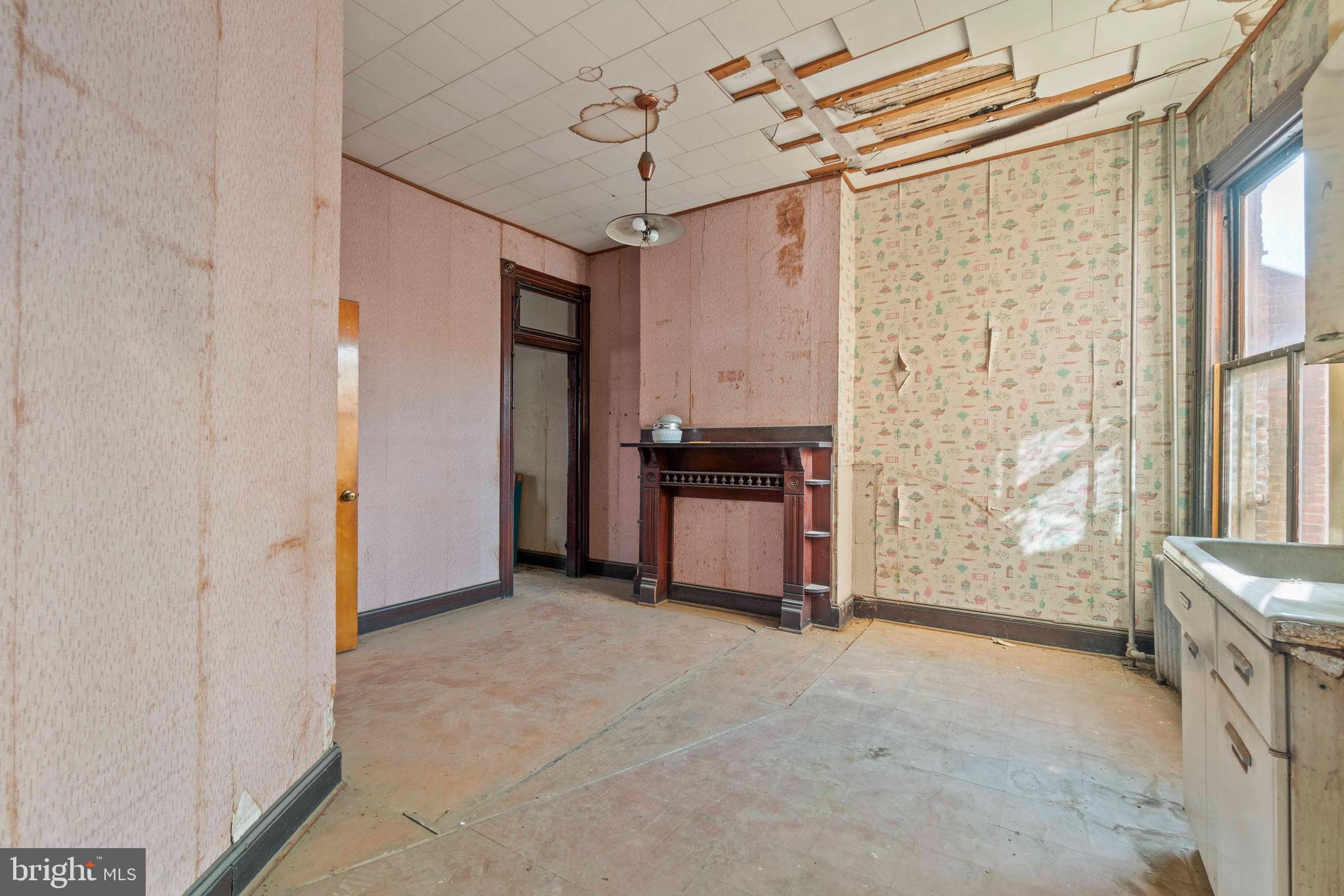 BOLTON HILL HISTORIC DISTRICT - Residential Income