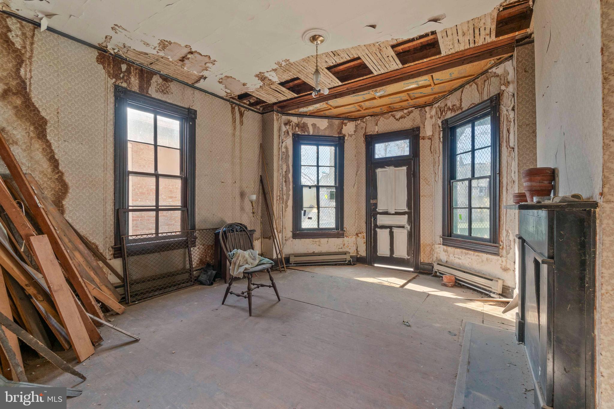 BOLTON HILL HISTORIC DISTRICT - Residential Income