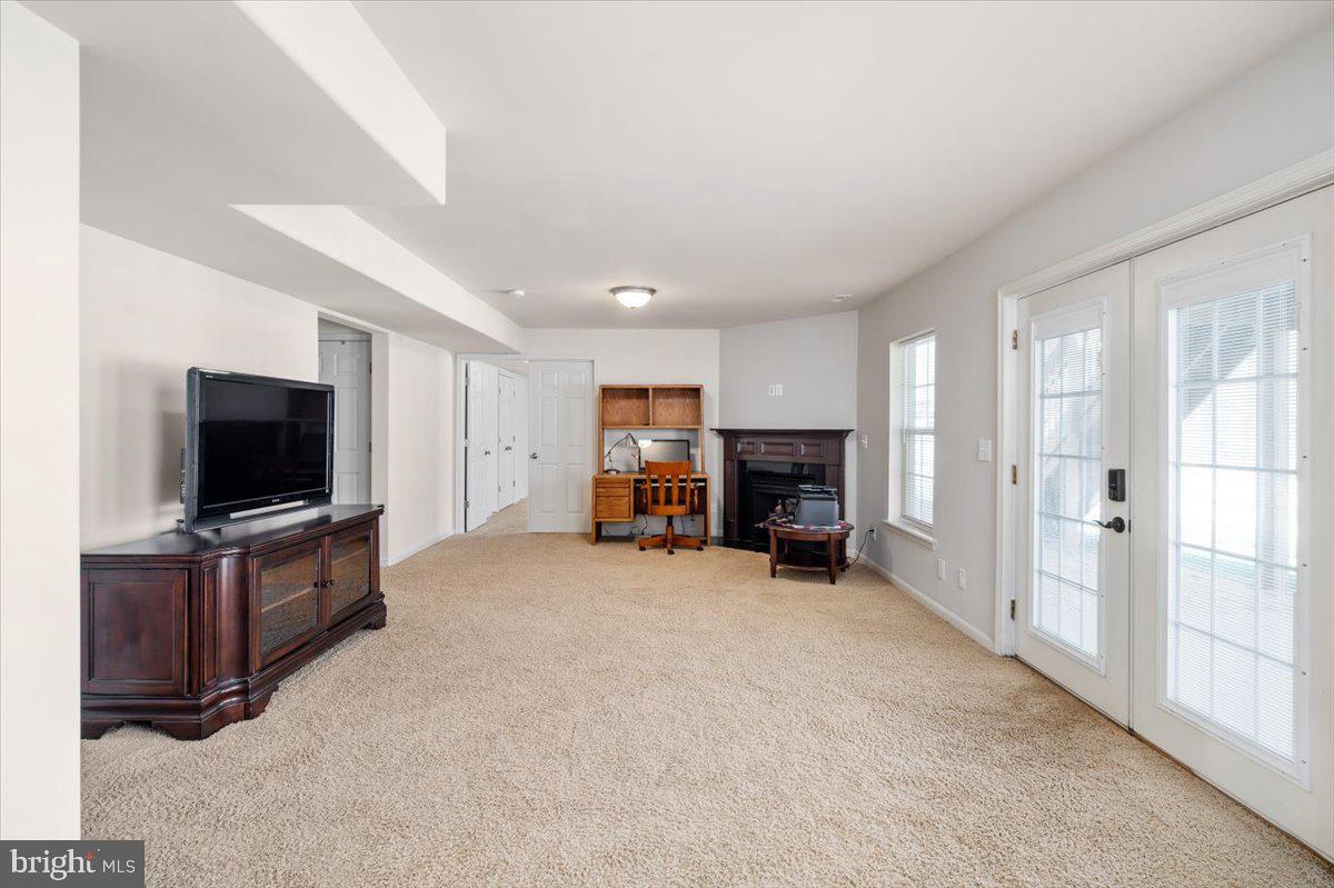 EVERETTE ESTATES - Residential