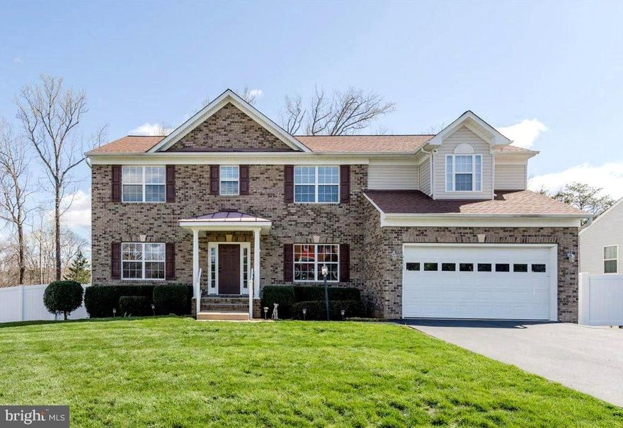 Just 6 miles from I95 and 5 miles from Southpoint or Cosner Corner shopping center with all the stores and restaurants you could want! This home has so much to offer including a finished basement for family or potentially income producing. Priced well below market value!  Move in ready.  New LVP flooring on main floor, new floors in all the bathrooms, new light fixtures in bathrooms and fresh neutral paint throughout. There is nothing left to do but move in and enjoy the peaceful yet convenient location.  This beautiful home is located in a quaint neighborhood that is close to everything and yet feels tucked away, quiet and private!  Your kids and pets can play safely in the fully fenced back yard.  A large shed behind the back yard fence has a ton of space for all of your outdoor tools, woodshop, or for extra storage. The shutters have a lifetime warranty.
The fully finished basement has a bedroom, walk in closet, full bath, kitchen, office, fireplace in the living room and private drive. will make for a wonderful in-law suite or potential income producing.
All appliances in the house are fully functioning and will be sold as is.