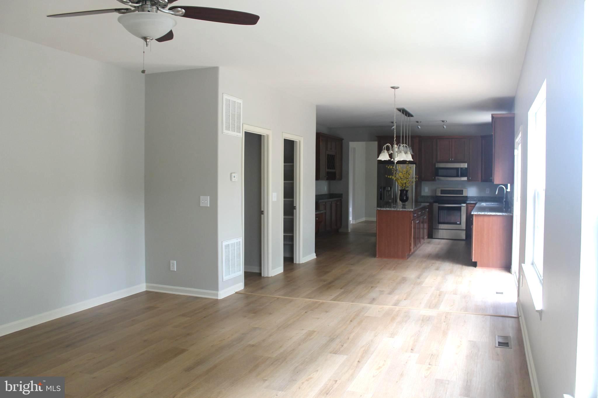 EVERETTE ESTATES - Residential