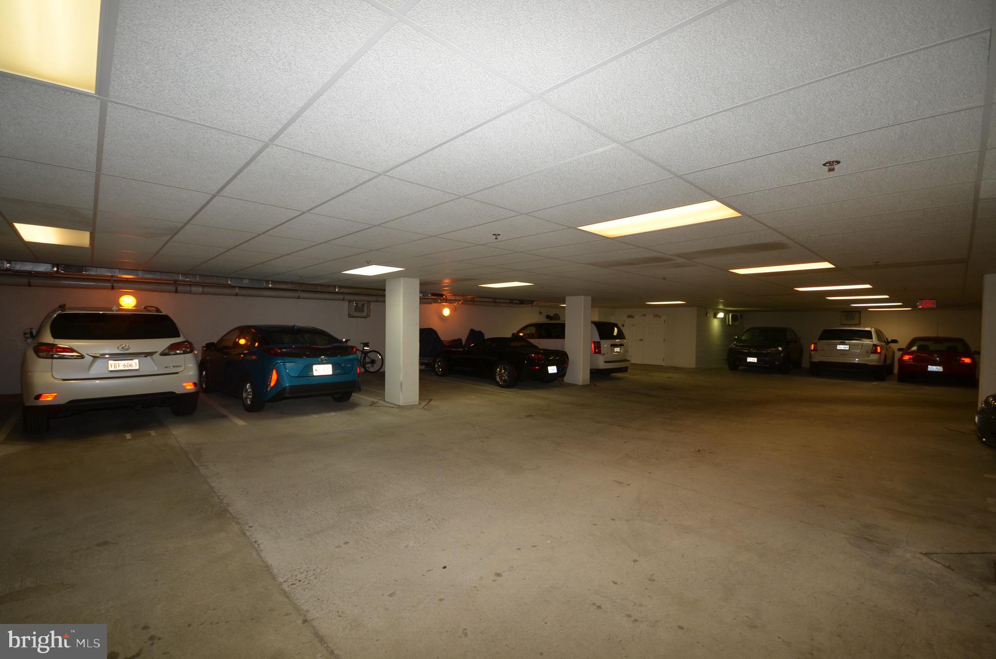 815 BRANCH DRIVE 401