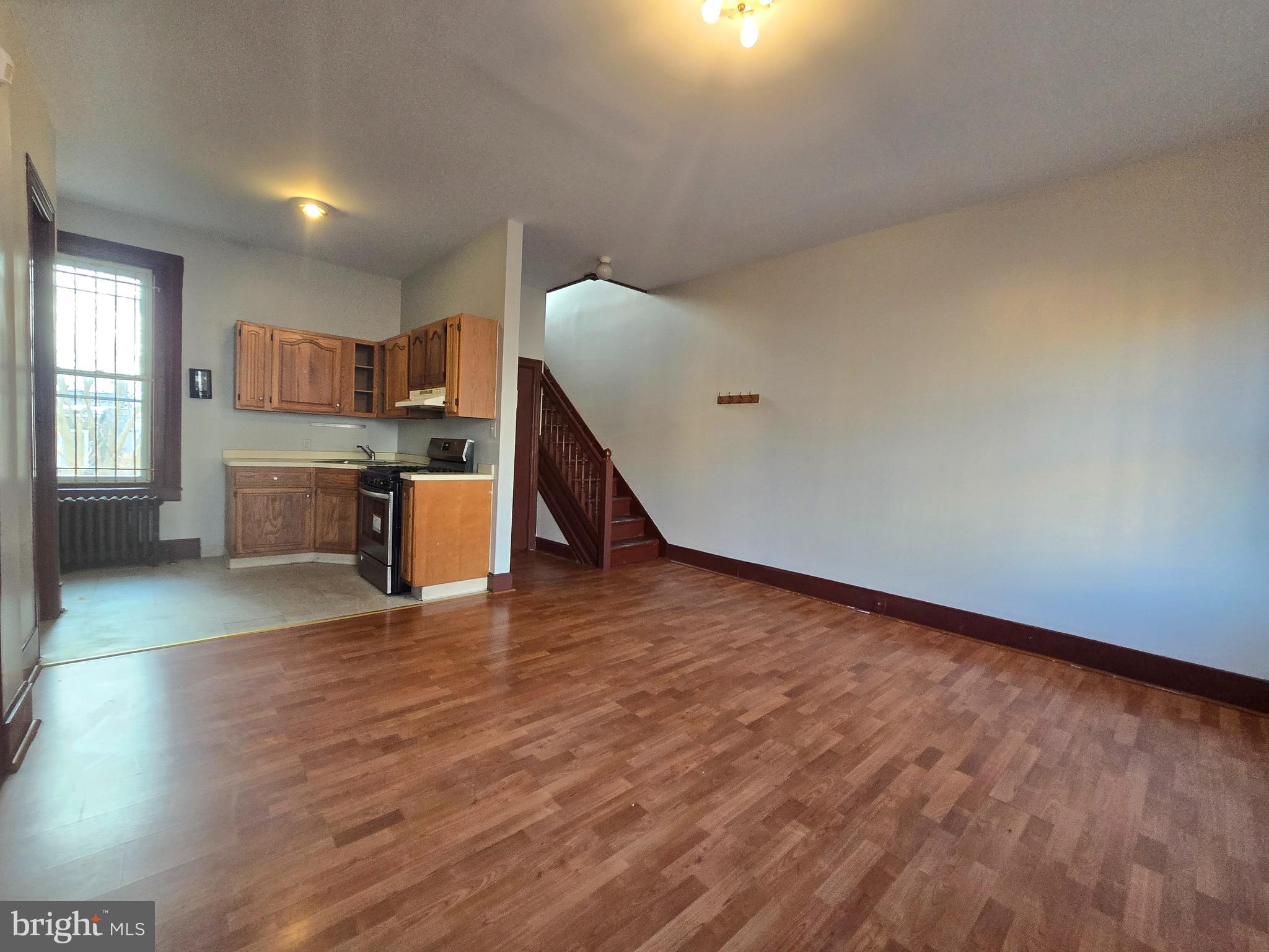324 N PRESTON STREET 3
